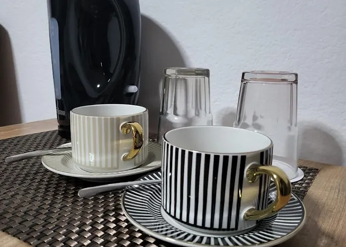 Maria Alloggio in famiglia *